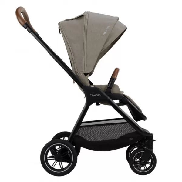 Nuna set TRIV™ next